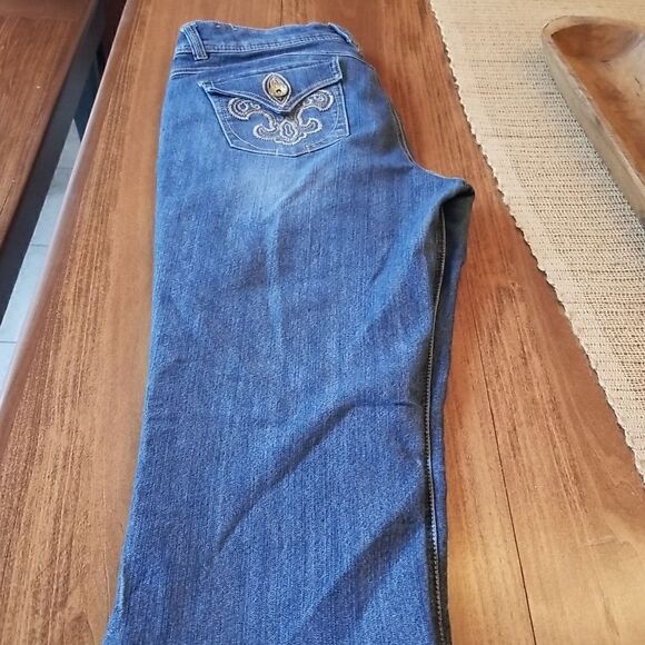 Artisan Crafted cropped jean size 10 - Picture 3 of 12